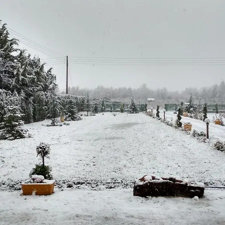 Kastor شاليه Ampelokipoi (Kastoria)